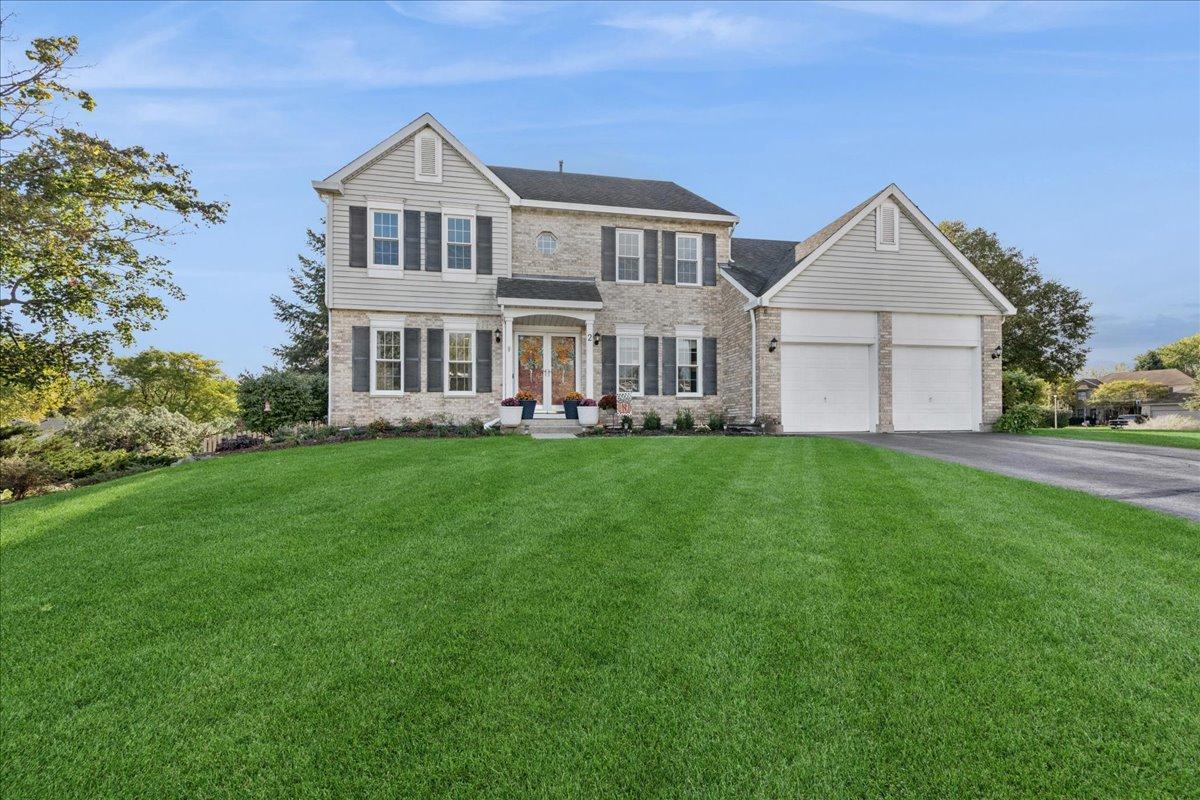 2 Daybreak Ridge Tr., Cary, IL 60013