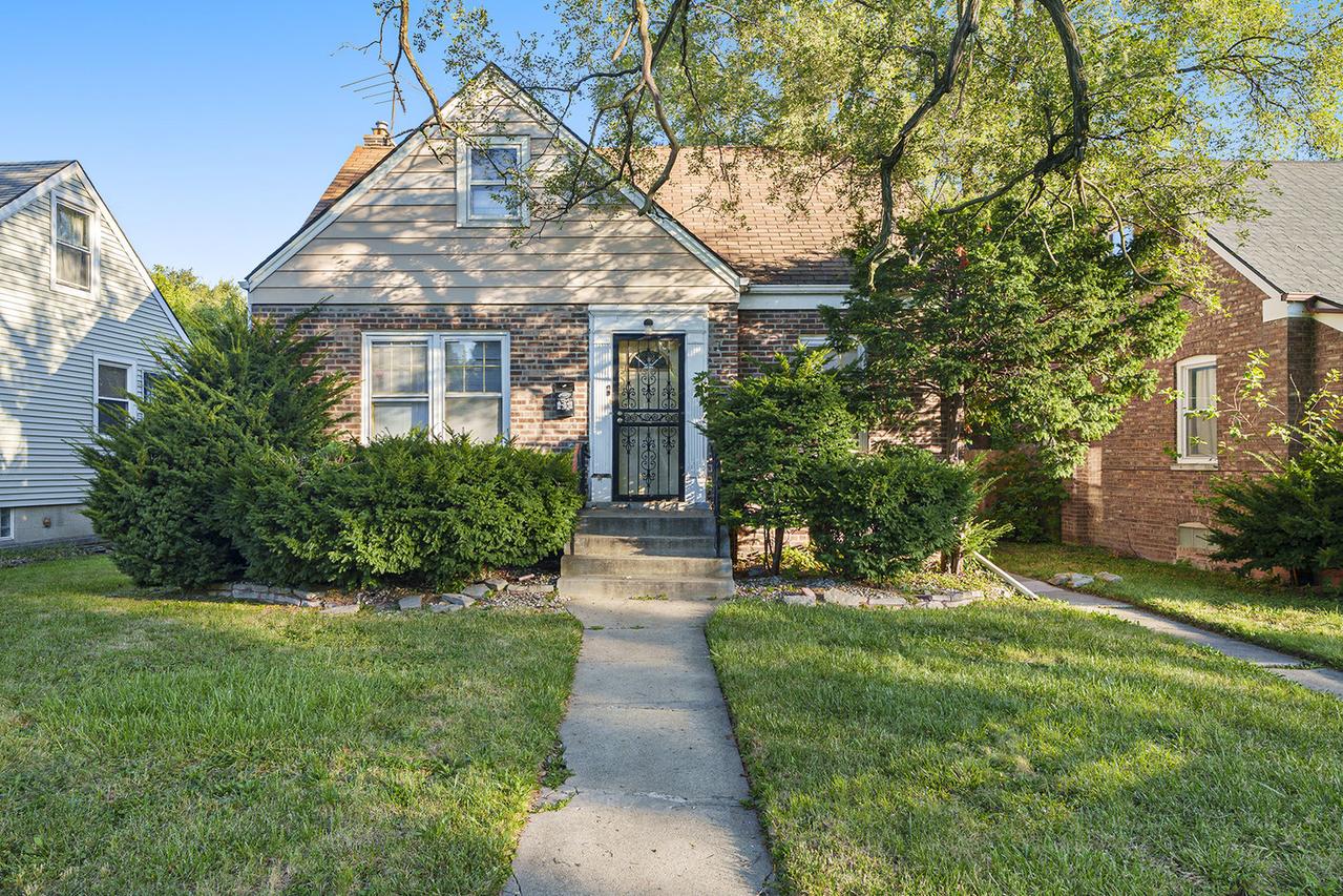212 E 142nd Pl., Dolton, IL 60419