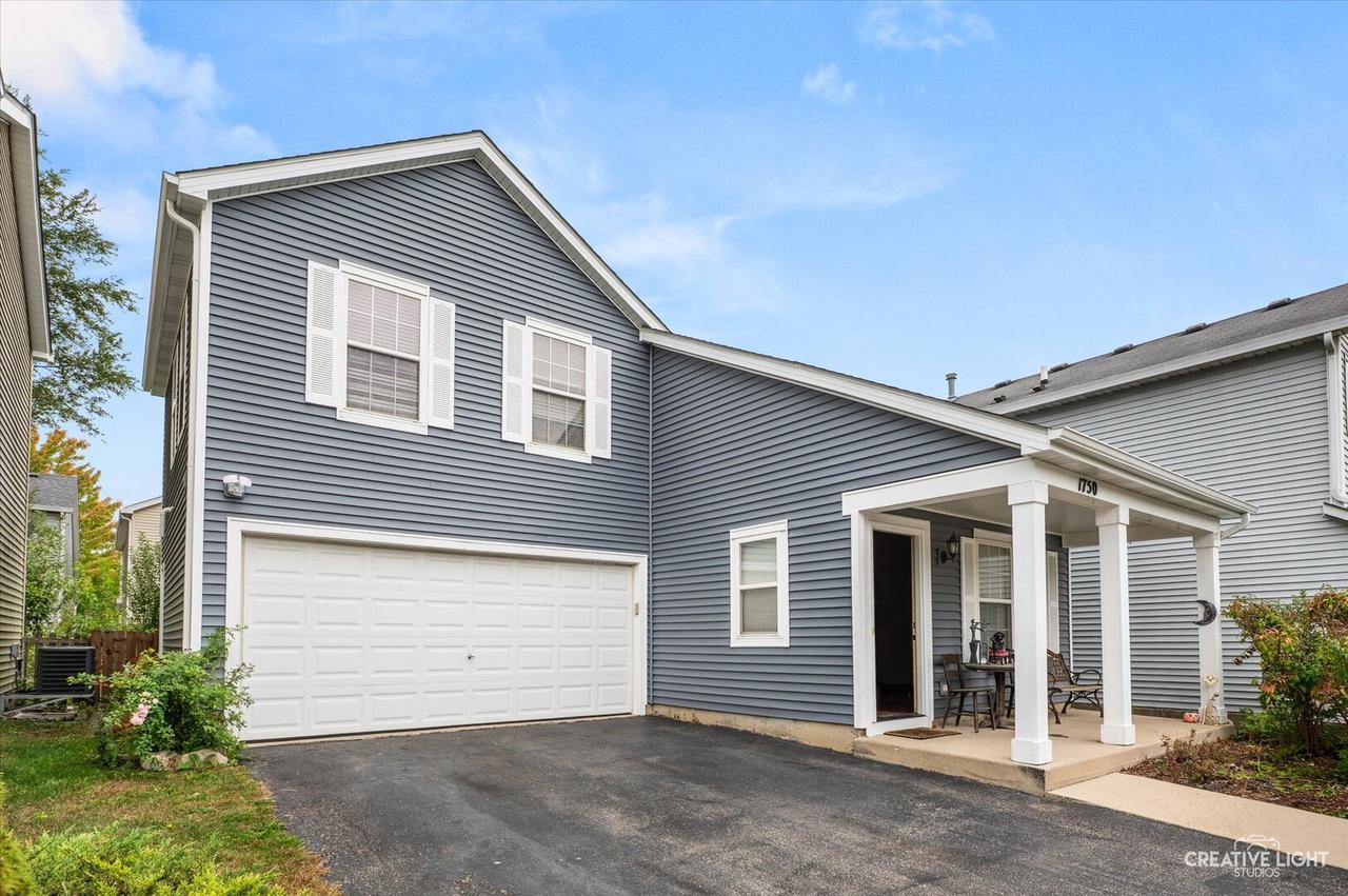 1750 Hickory Park Ln., Aurora, IL 60504