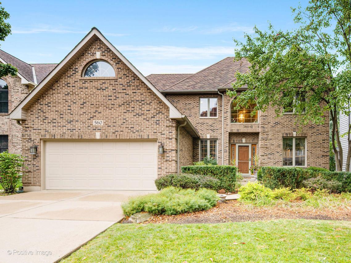 560 S Brewster Ave., Lombard, IL 60148