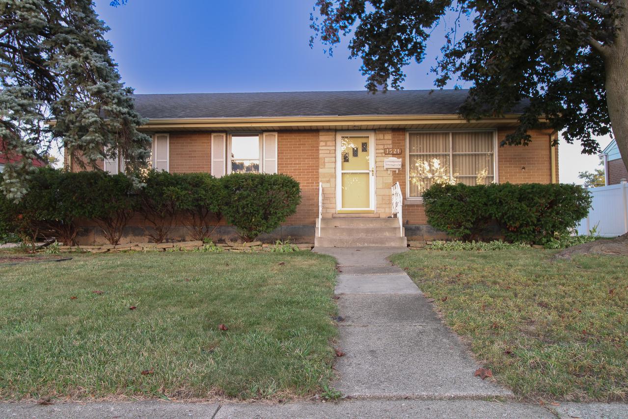 1521 Atwood Ave., Berkeley, IL 60163