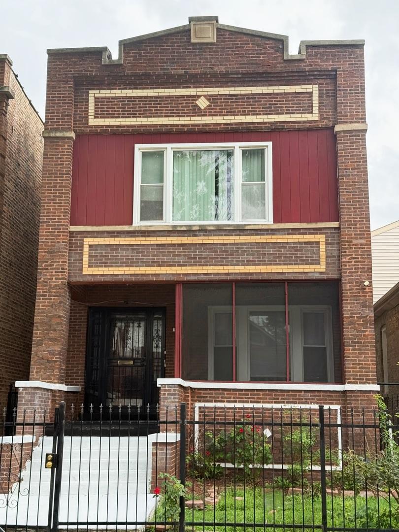 7923 S Carpenter St., Chicago, IL 60620