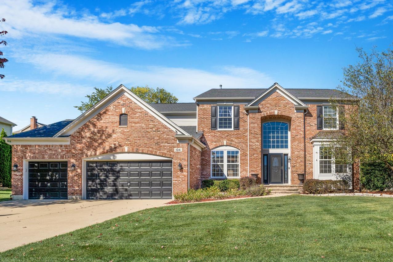 104 Cottonwood Dr., Streamwood, IL 60107