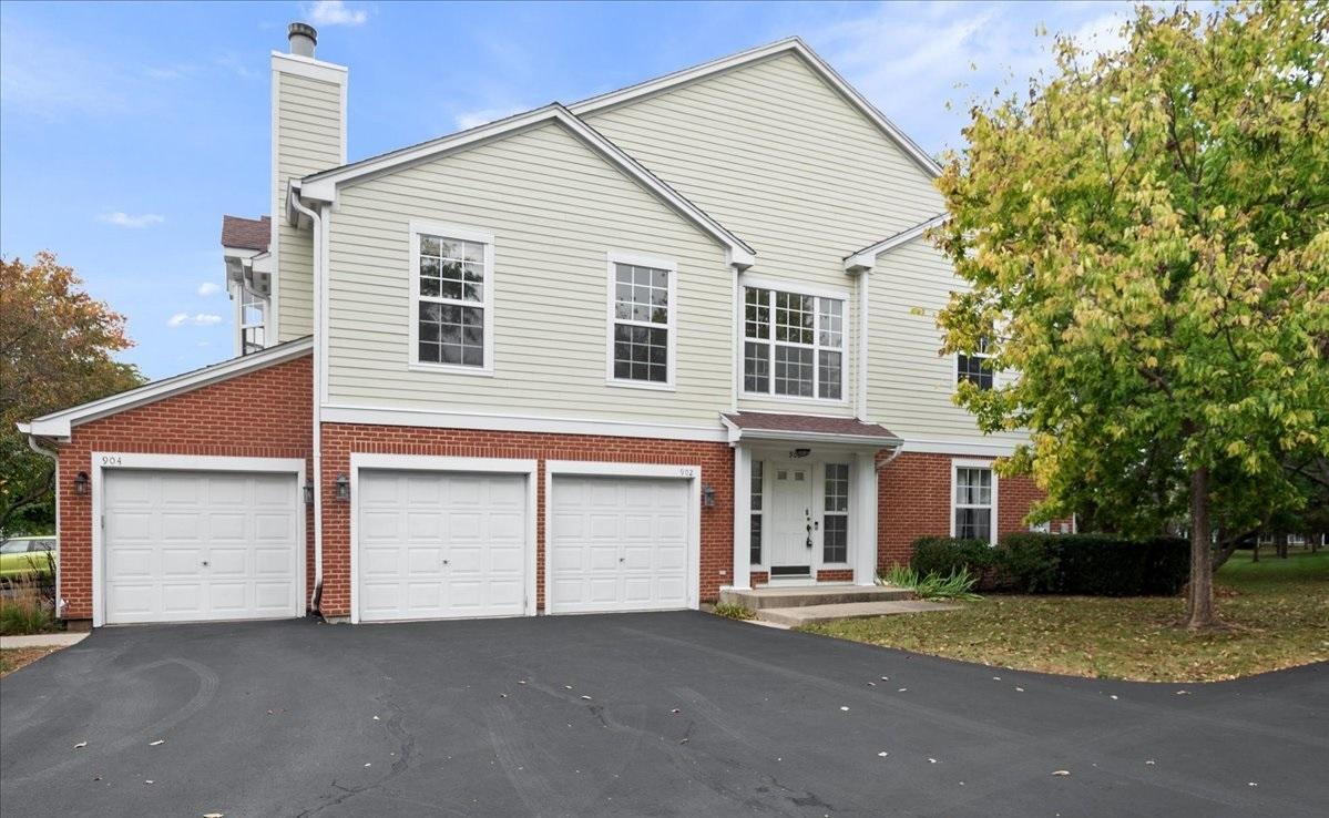 902 Sparta Ct., Vernon Hills, IL 60061