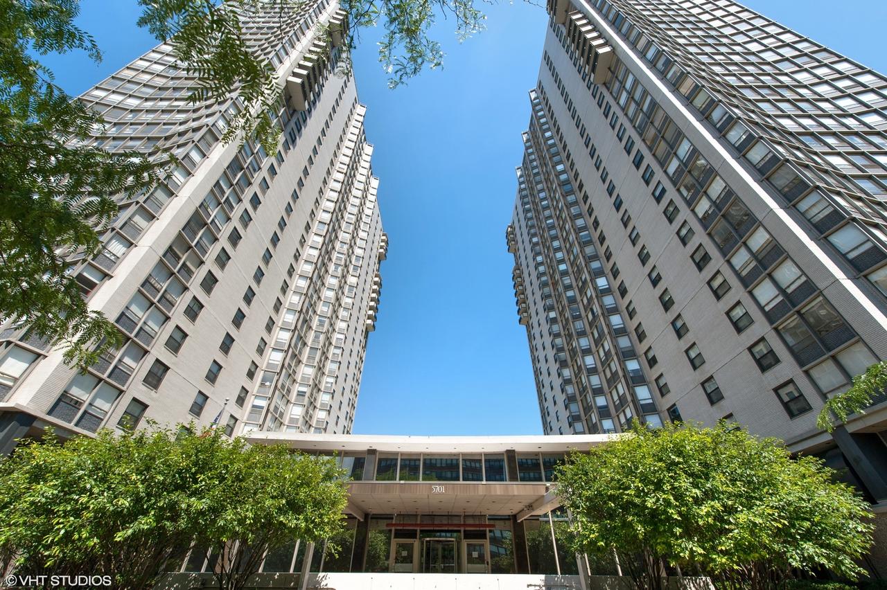 5701 N Sheridan Rd. #27M, Chicago, IL 60660