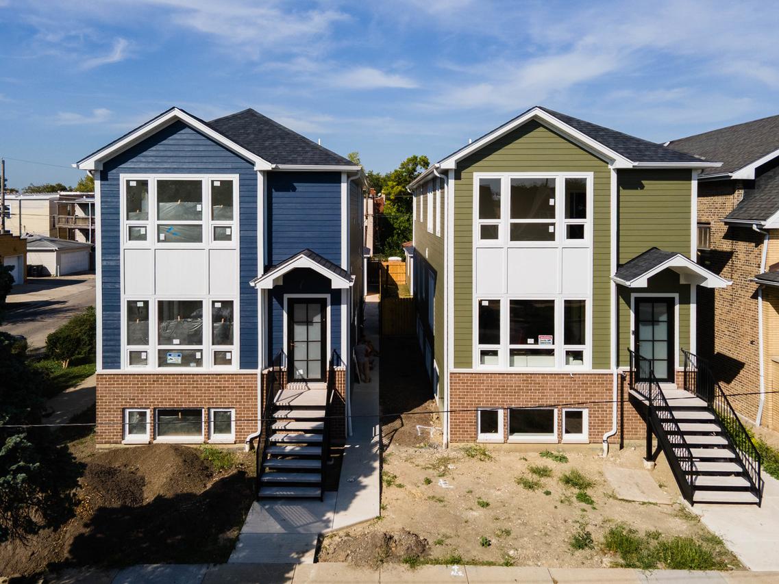 5254 W Newport Ave., Chicago, IL 60641