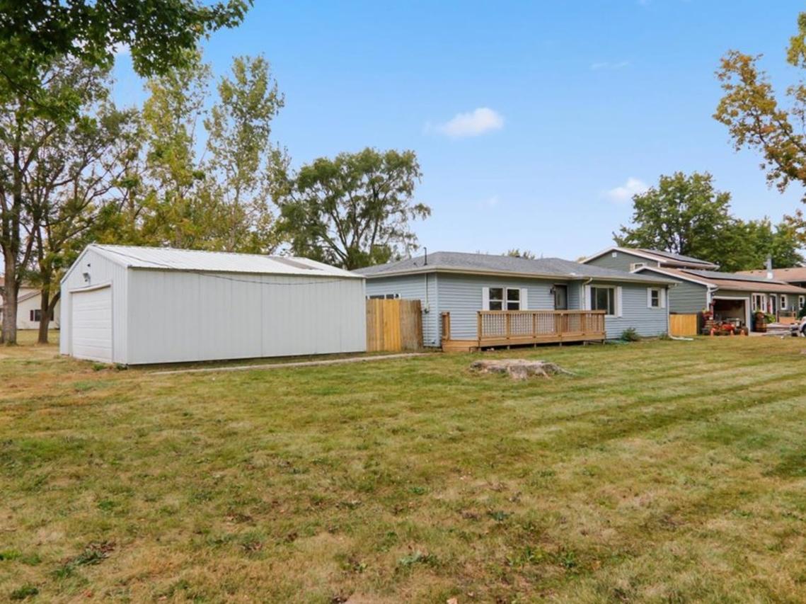 601 N 3rd Ave., Chenoa, IL 61726