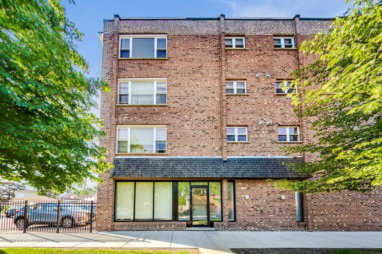 6333 N Milwaukee Ave. #1G, Chicago, IL 60646