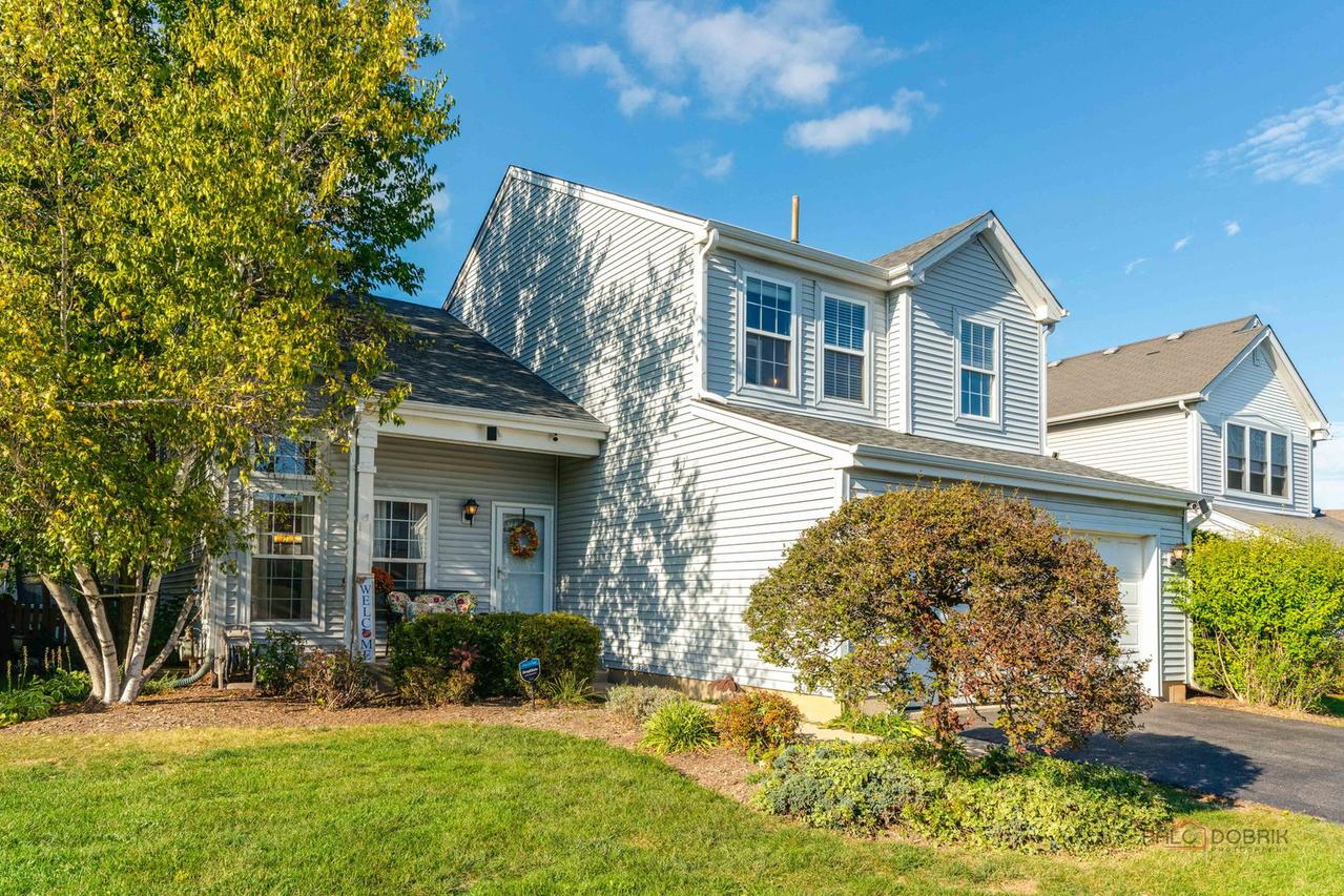2244 N Canterbury Ln., Round Lake Beach, IL 60073