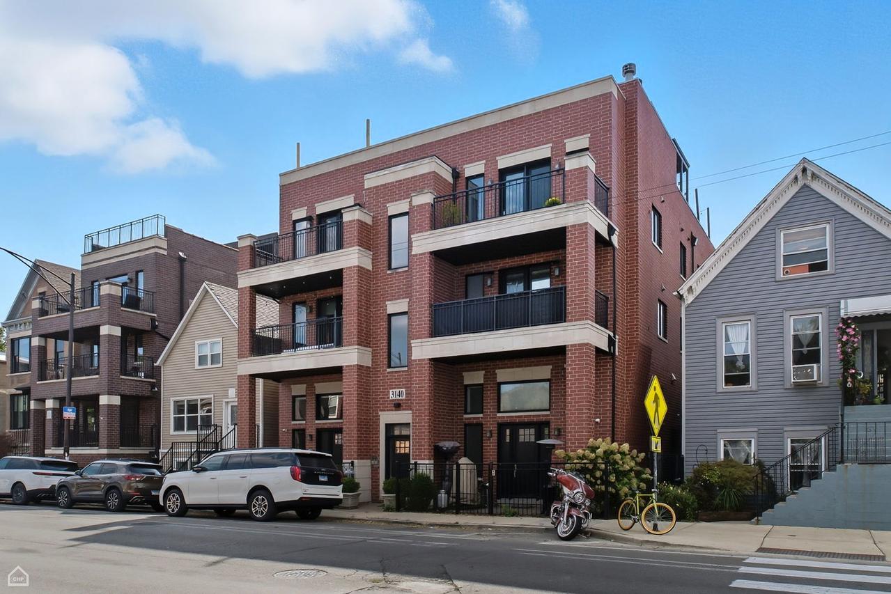 3140 N Elston Ave. #3N, Chicago, IL 60618