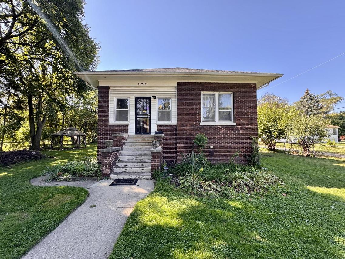 17026 Bulger Ave., Hazel Crest, IL 60429