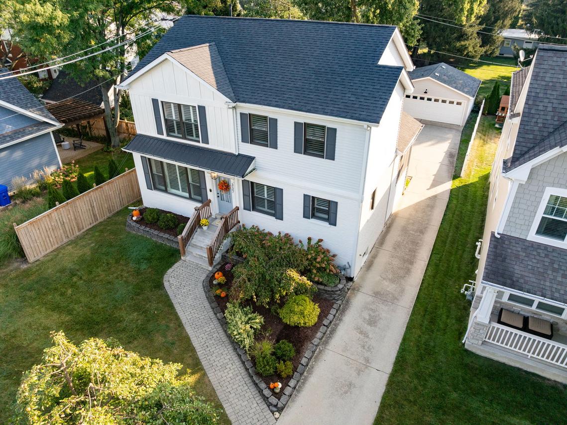 [Address Hidden by Seller], Glen Ellyn, IL 60137