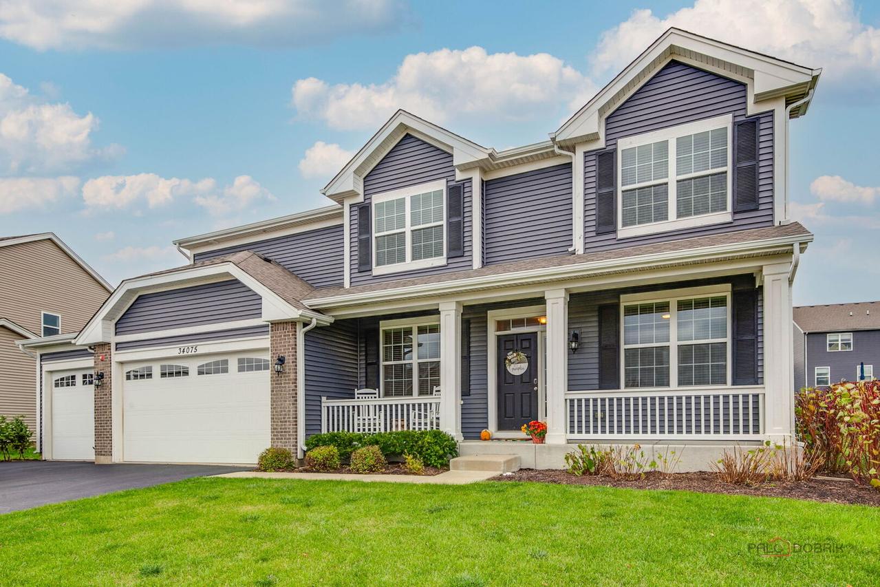 34075 N Jenna Ln., Gurnee, IL 60031