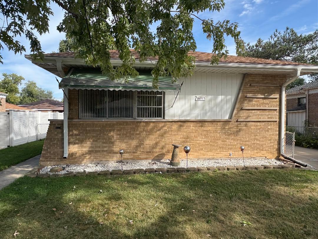 16015 Drexel Ave., South Holland, IL 60473