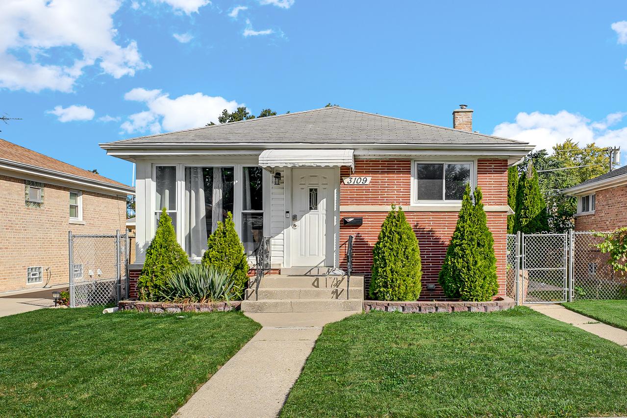 3109 Wilcox Ave., Bellwood, IL 60104