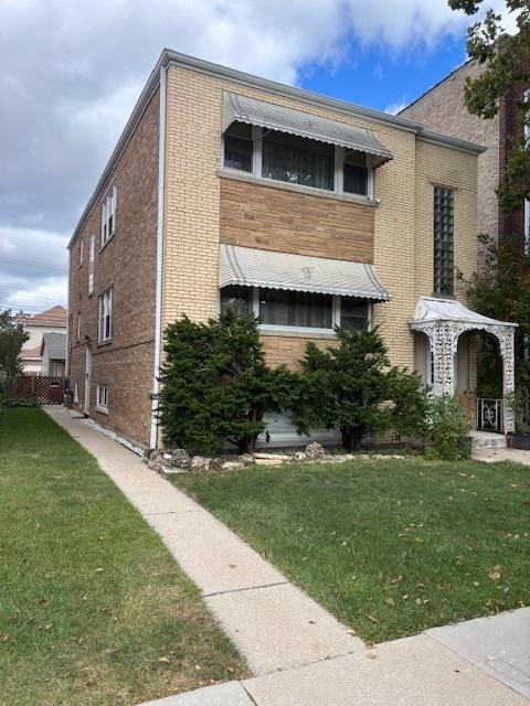 5354 W Montrose Ave., Chicago, IL 60641