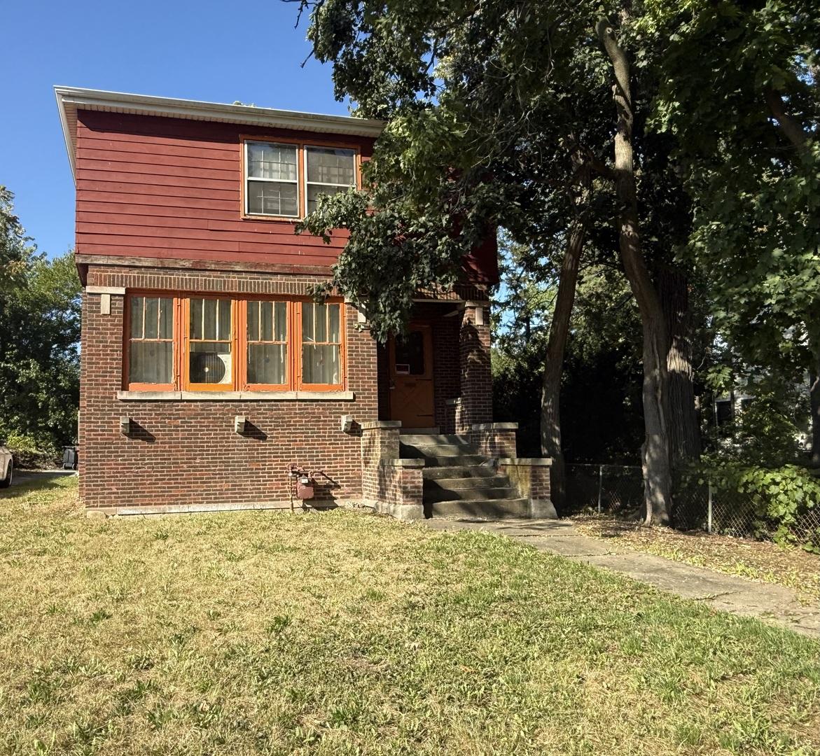 9440 S Longwood Dr., Chicago, IL 60643