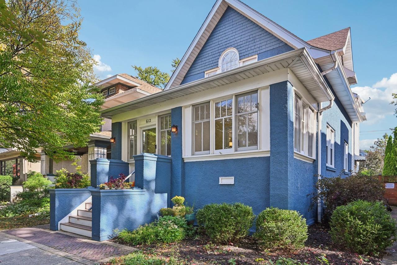 612 S Lombard Ave., Oak Park, IL 60304