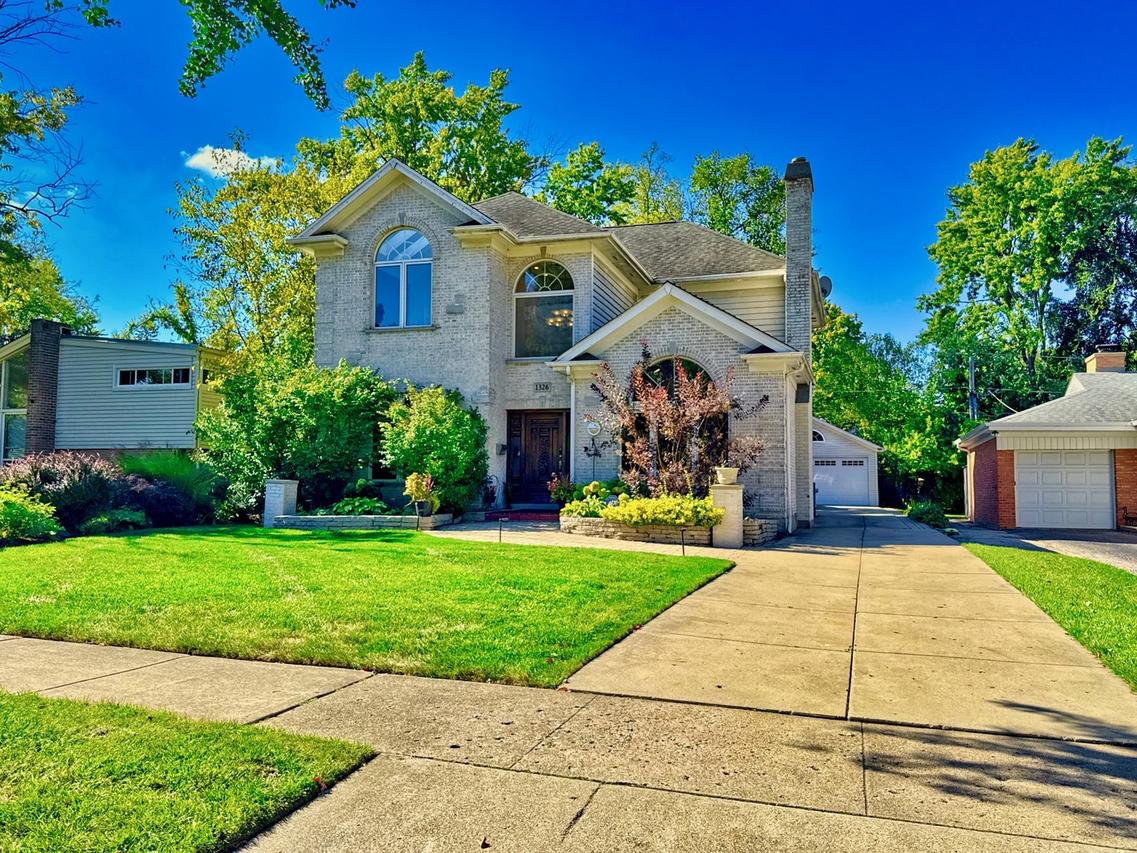 [Address Hidden by Seller], Highland Park, IL 60035