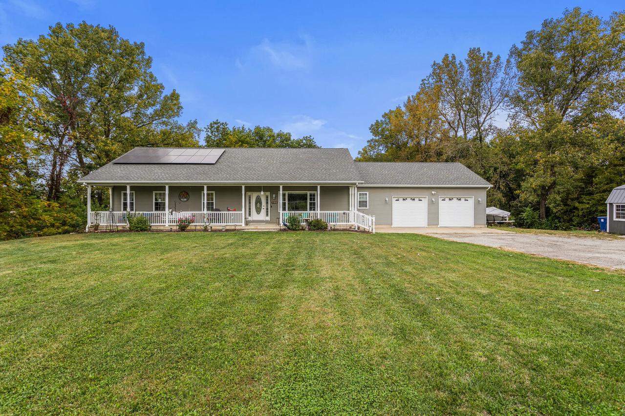 5180 W Cantrell St., Decatur, IL 62522