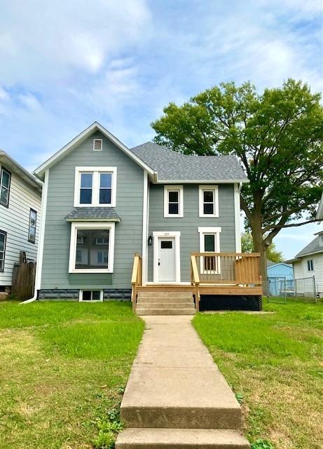 110 7th Ave., Sterling, IL 61081