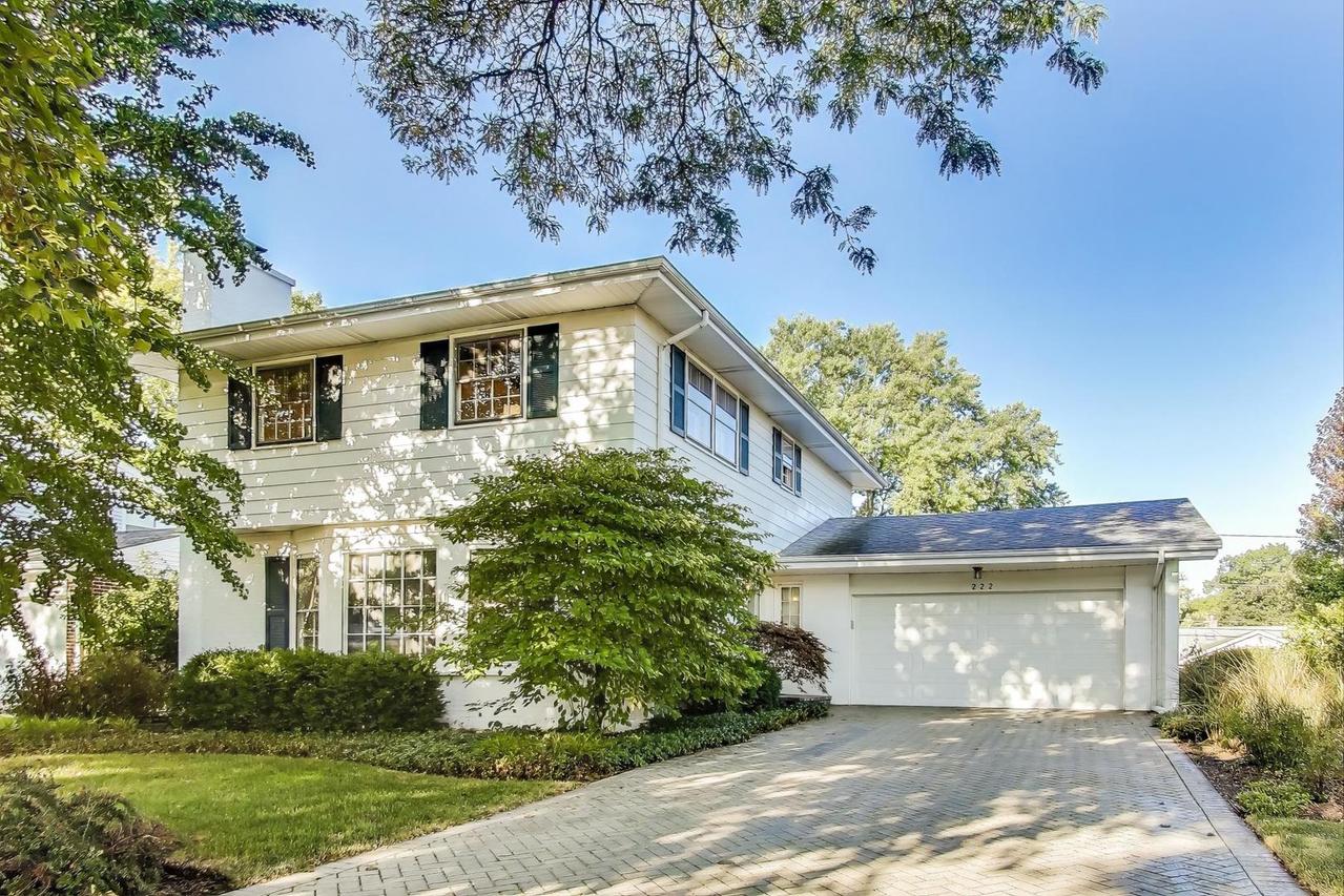 222 S Dwyer Ave., Arlington Heights, IL 60005