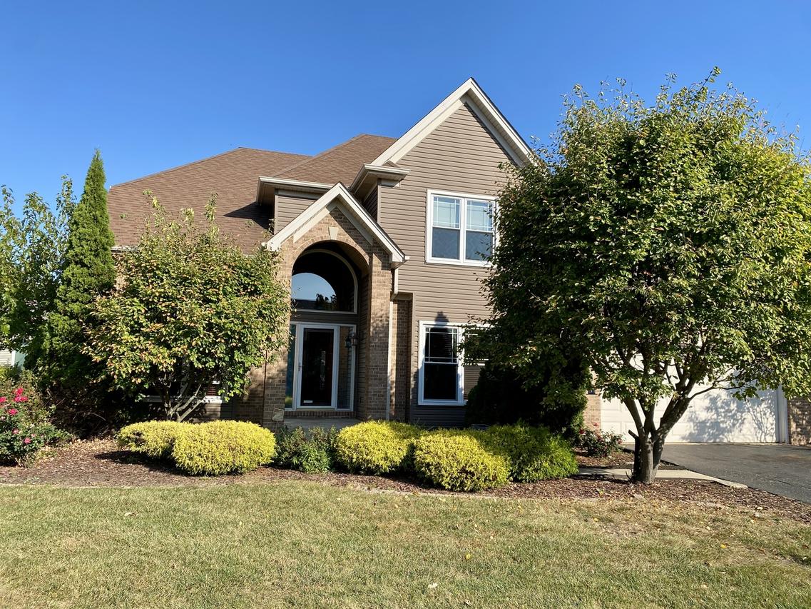 2412 Avalon Ct., Aurora, IL 60503