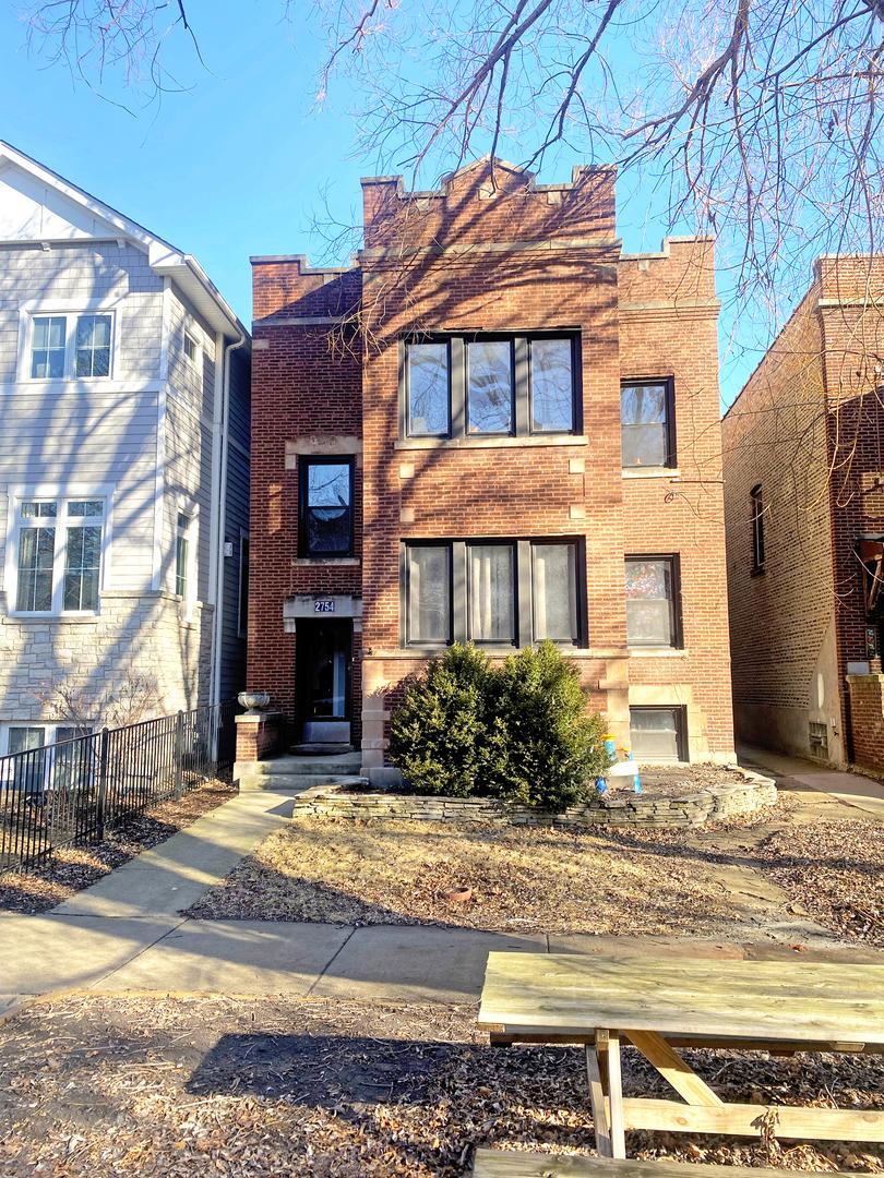 2754 W Giddings St., Chicago, IL 60625
