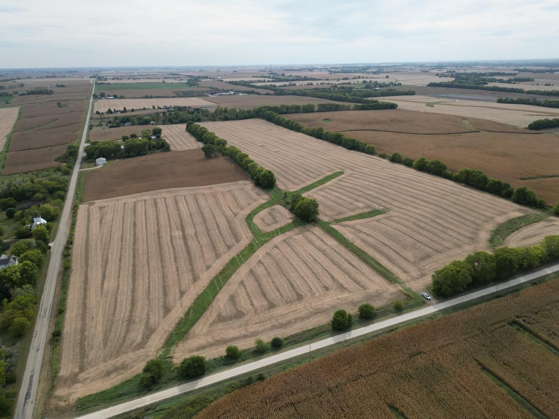 000 County Line Rd., Newark, IL 60551
