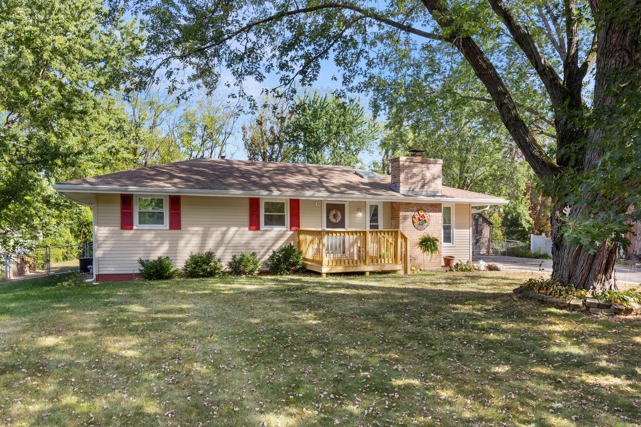 7442 Gemini Dr., Rockford, IL 61103