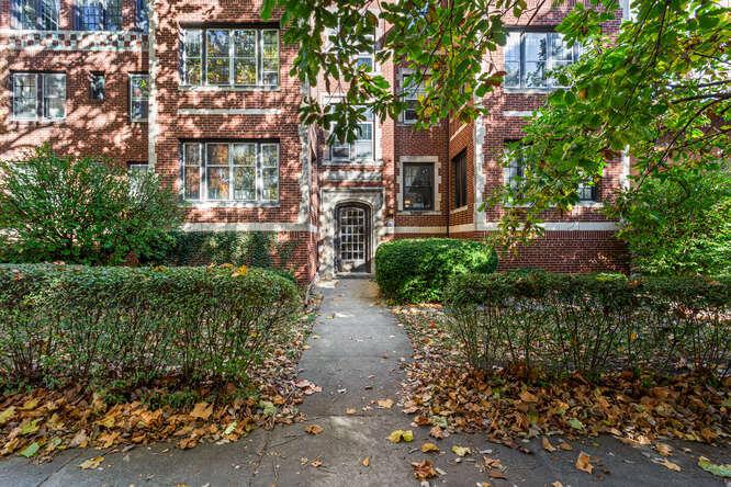 808 W Park Ave. #8, Champaign, IL 61820