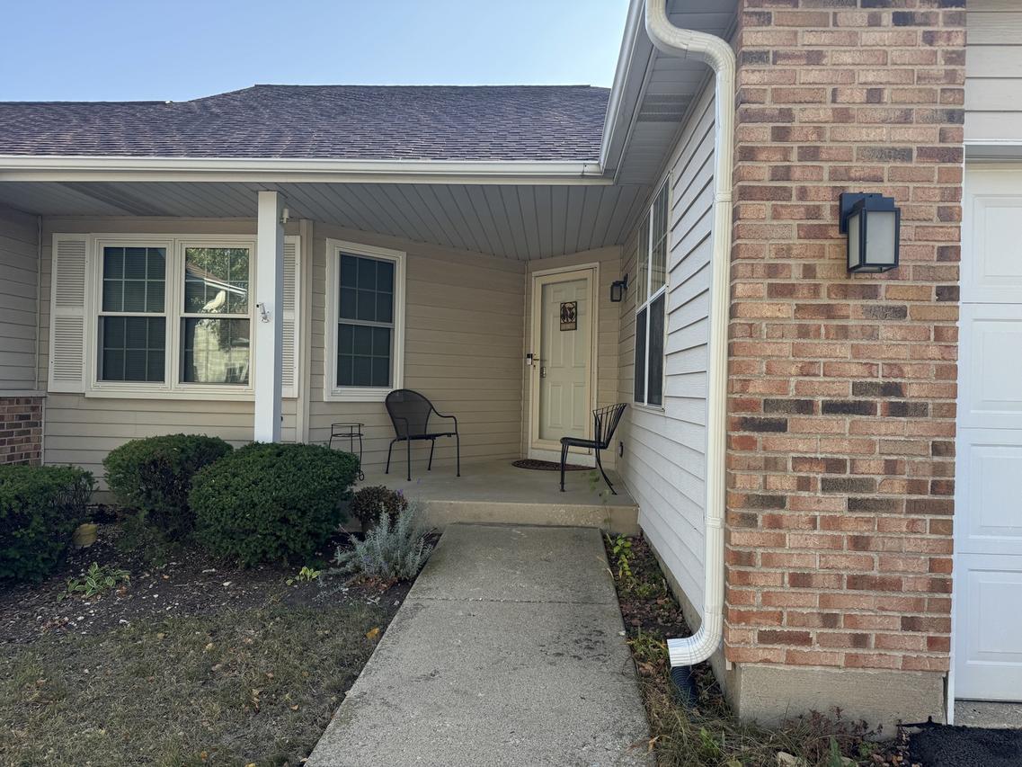 21239 Silktree Cir., Plainfield, IL 60544