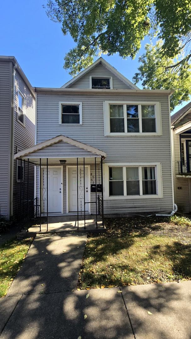 8551 S Manistee Ave., Chicago, IL 60617