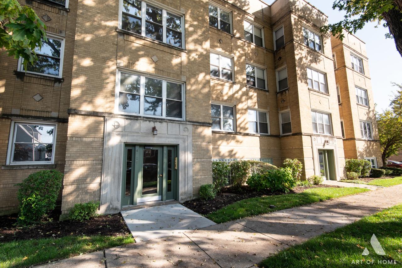 4307 N Troy St. #1, Chicago, IL 60618