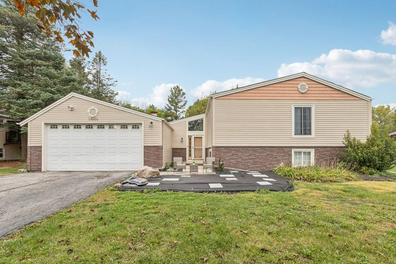 21008 Apollo Cir., Olympia Fields, IL 60461