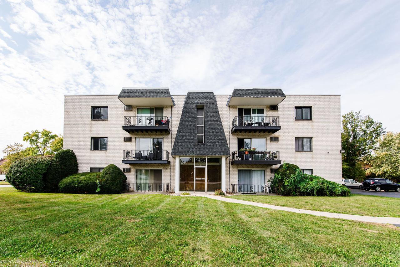 12809 Carriage Ln. #9, Crestwood, IL 60418