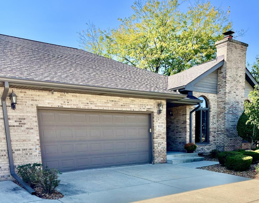 9335 Fox Run Cir., Frankfort, IL 60423