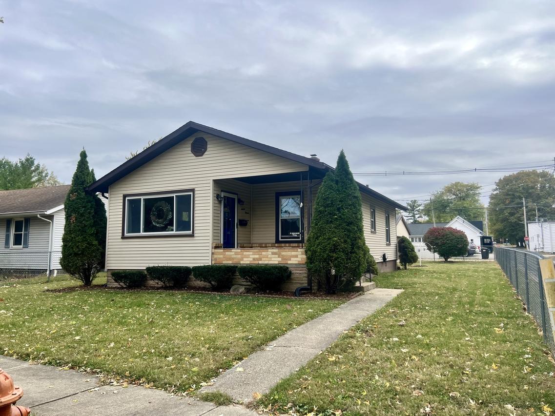 1311 W Hill St., Champaign, IL 61821