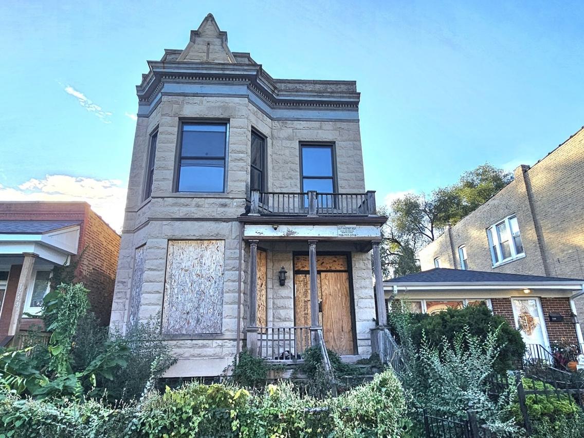 1342 S Fairfield Ave., Chicago, IL 60608