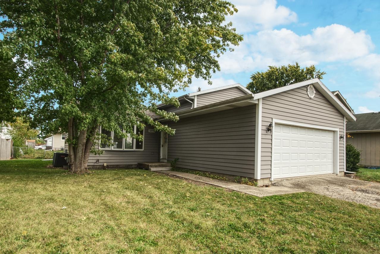 3255 Longford Dr., Joliet, IL 60431