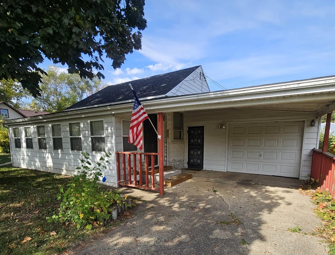 4223 Kennett, Rockford, IL 61101
