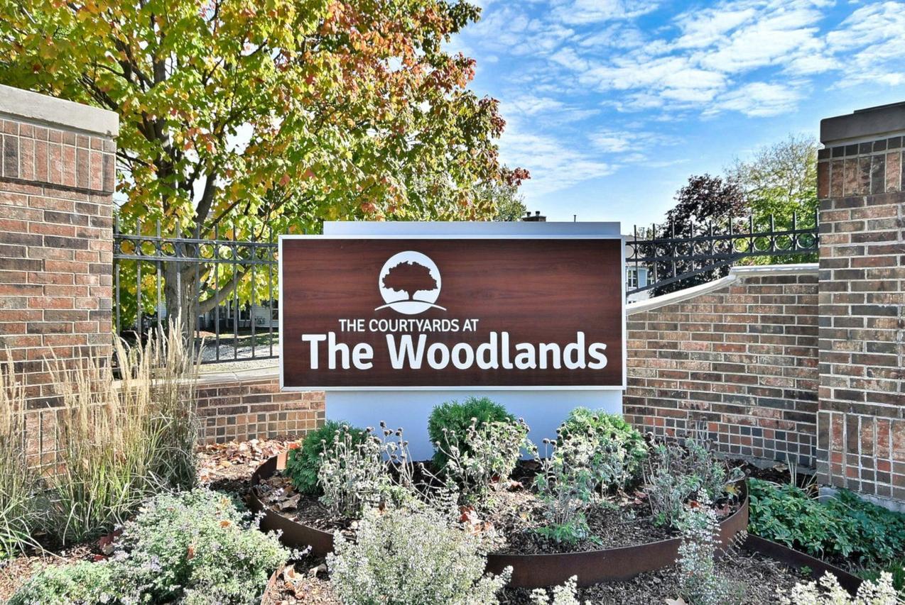 259 Willow Pkwy., Buffalo Grove, IL 60089