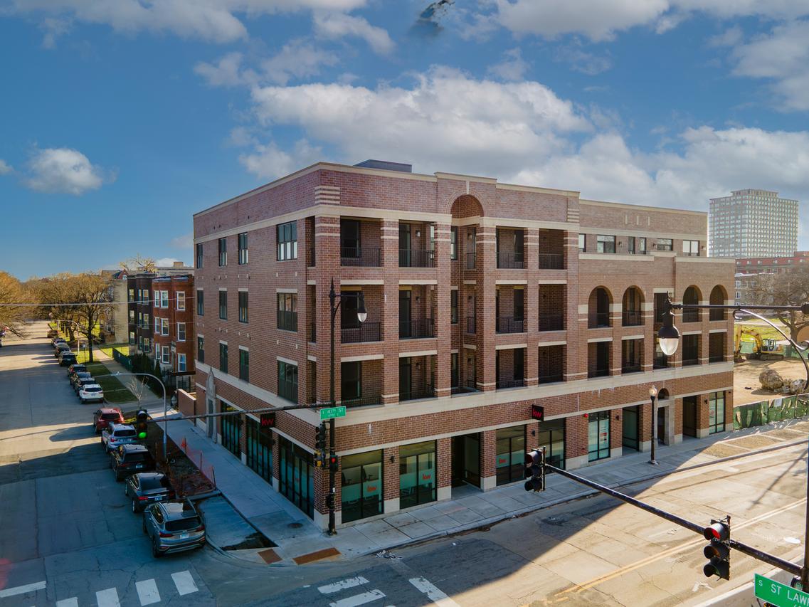 4706 S Saint Lawrence Ave. #2E, Chicago, IL 60615