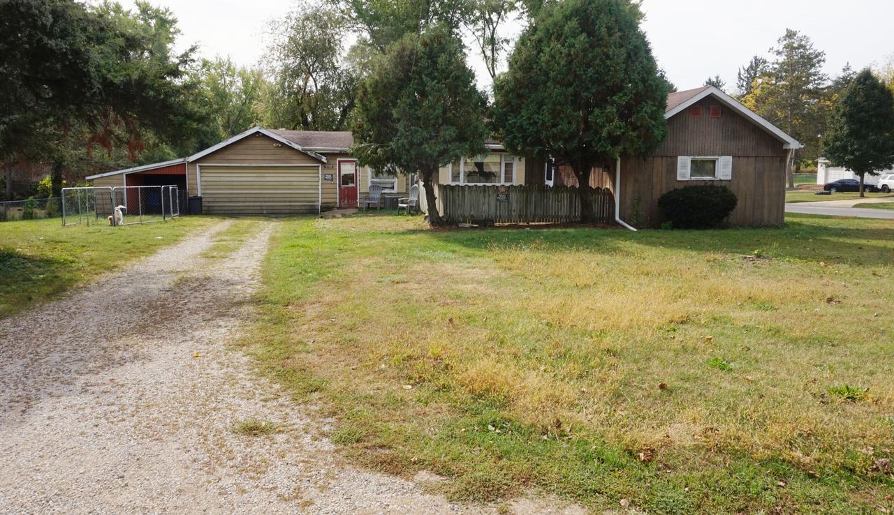 3236 Ellis Rd., Rockford, IL 61101