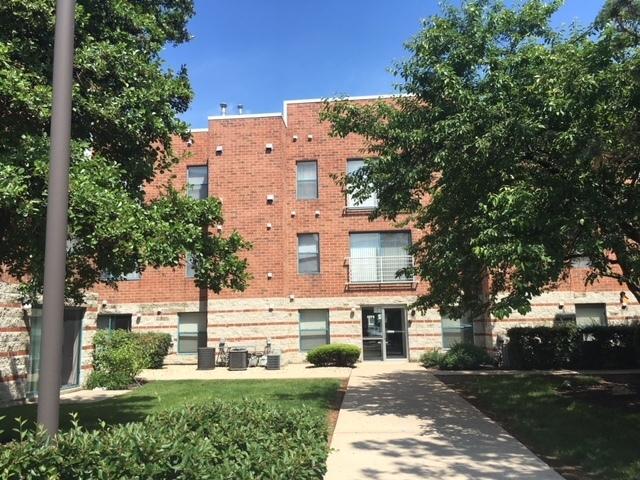 3275 Kirchoff Rd. #337, Rolling Meadows, IL 60008