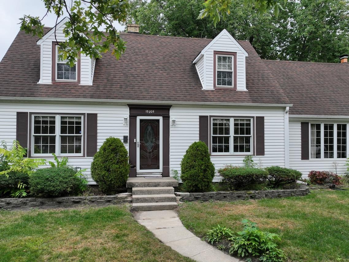 18005 Arcadia Ave., Lansing, IL 60438