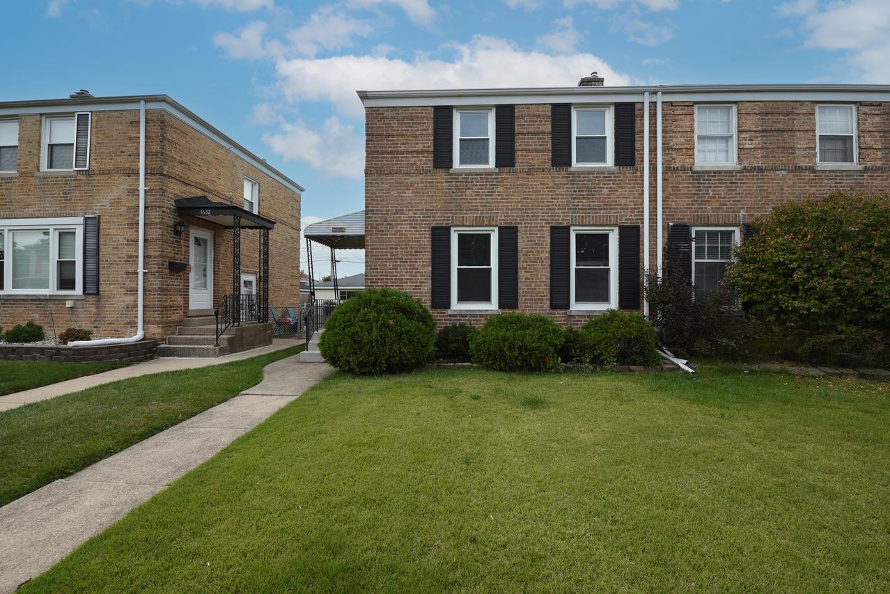 1634 N 22nd Ave., Melrose Park, IL 60160
