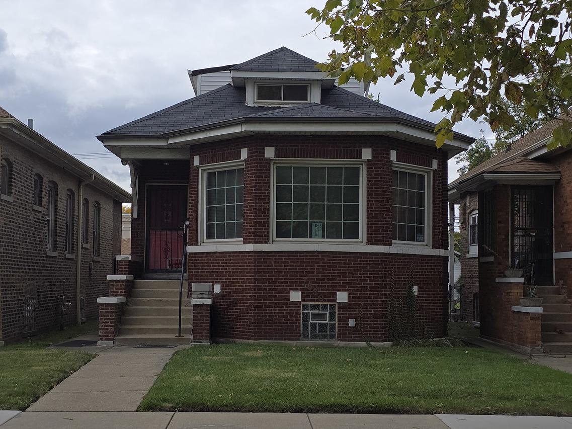 7530 S Wabash Ave., Chicago, IL 60619