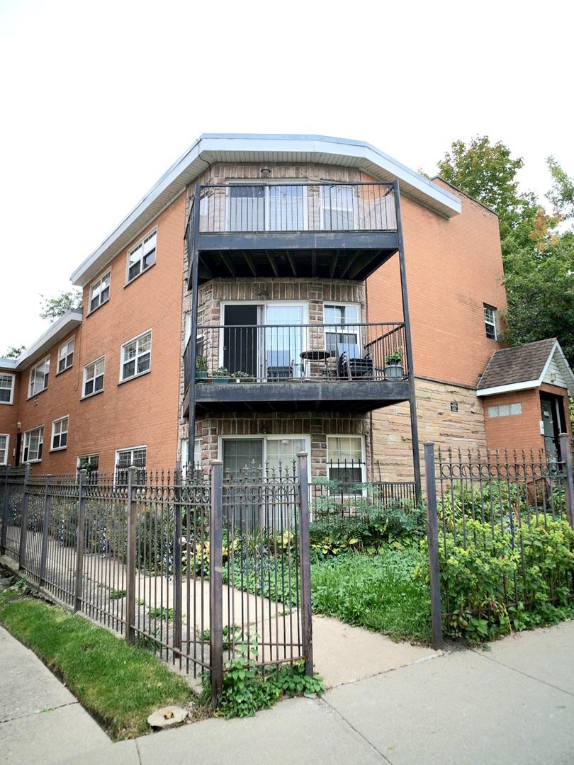 1937 W Pratt Blvd. #2N, Chicago, IL 60626