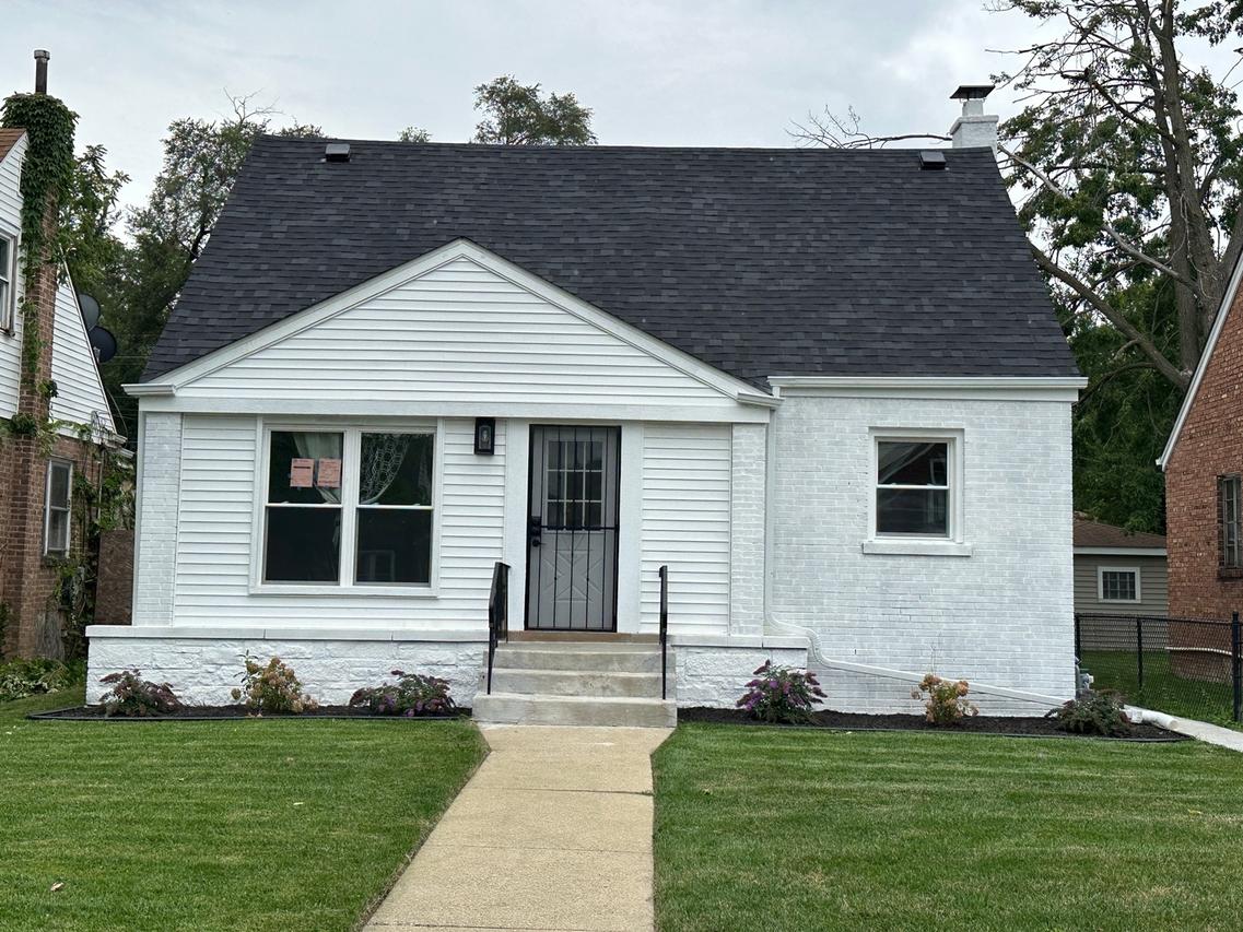 1562 Kenilworth Dr., Calumet City, IL 60409